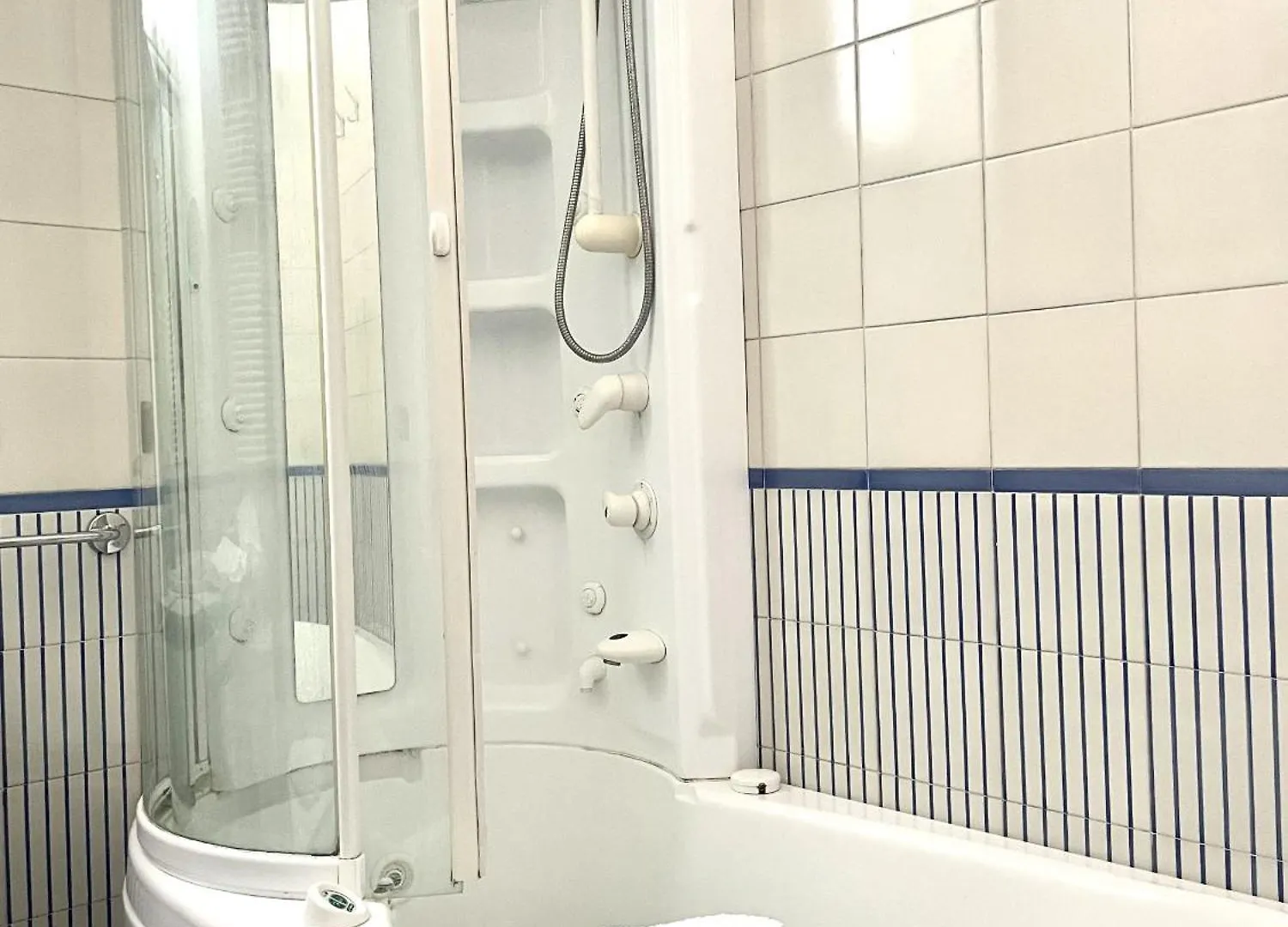 Residenza Chiaia Bed & Breakfast Naples Italy